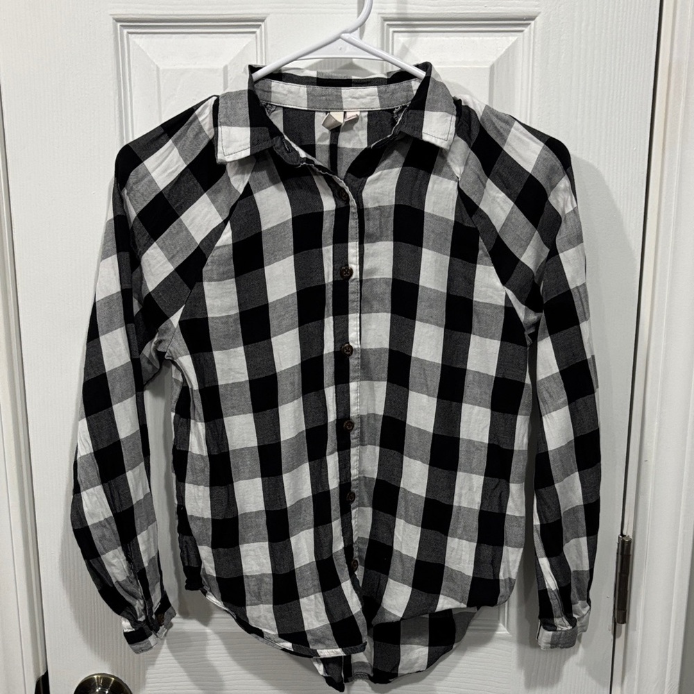 Black and White Checkered Girls’ Button Down Shirt